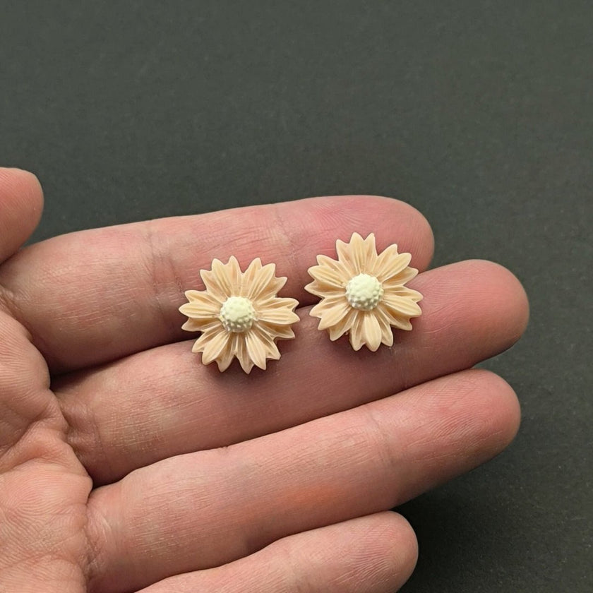 Daisy Minimalist Küpe - Blush Pink