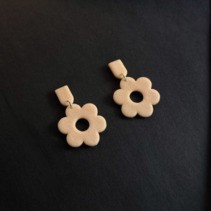 Daisy Beauty Küpe - Blush Pink