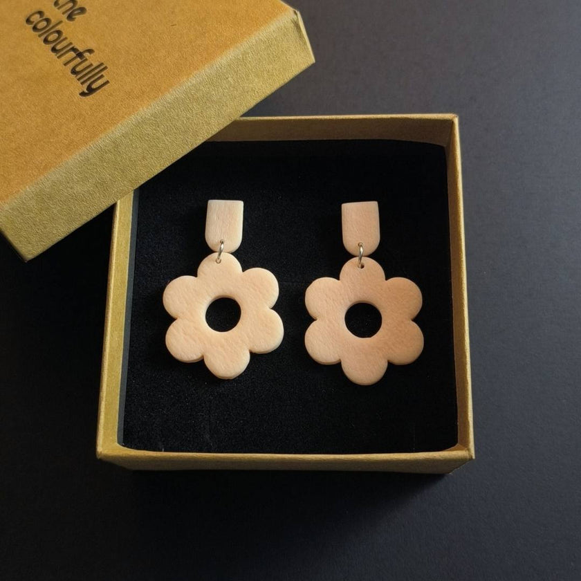 Daisy Beauty Küpe - Blush Pink