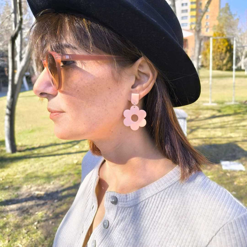 Daisy Beauty Küpe - Blush Pink