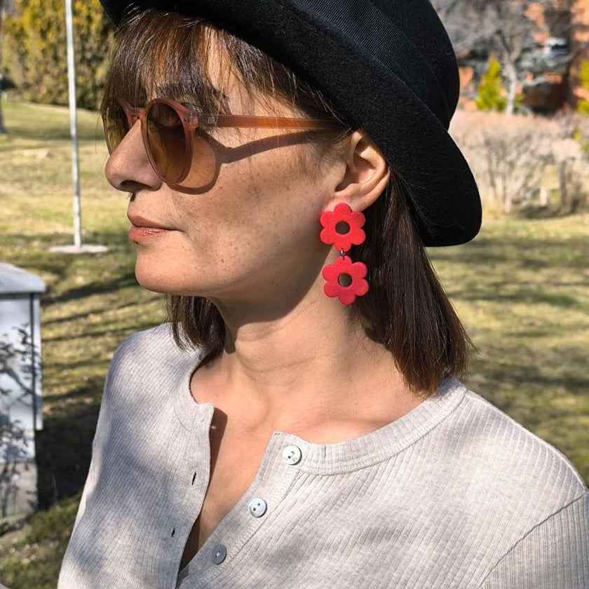 Daisy Doubles Küpe - Cherry Red