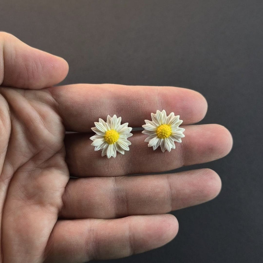 Daisy Minimalist Küpe - Salt White