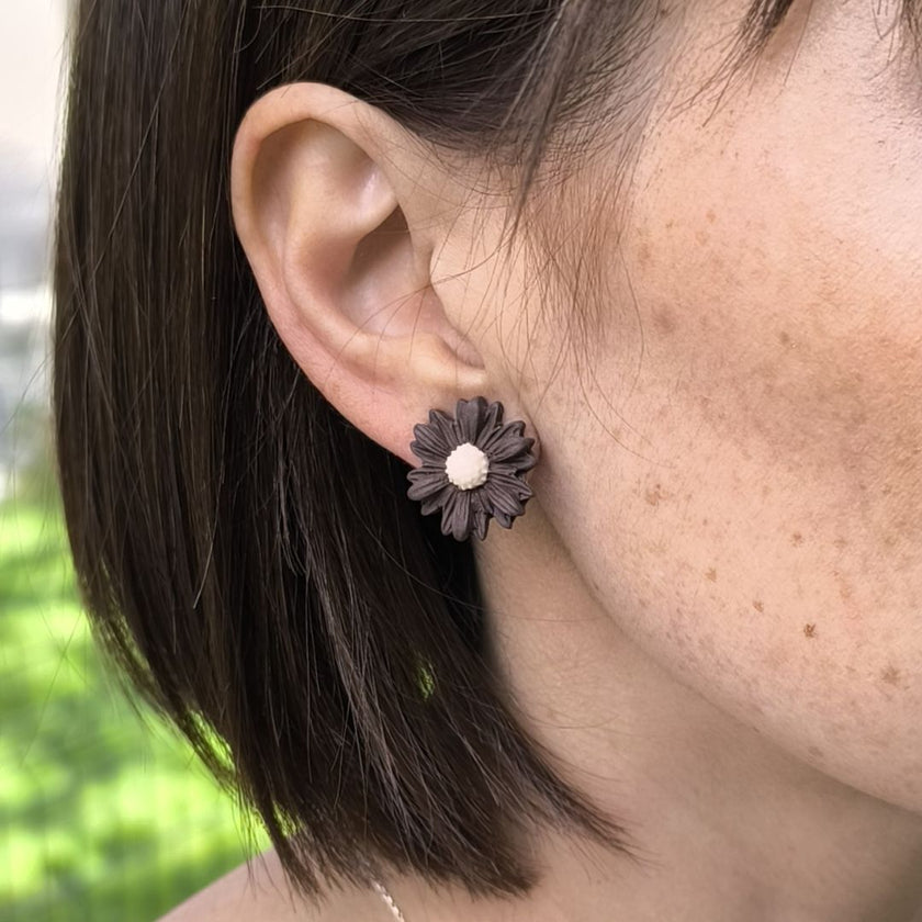 Daisy Minimalist Küpe - Earth