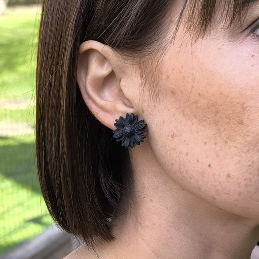 Daisy Minimalist Küpe - Night v1